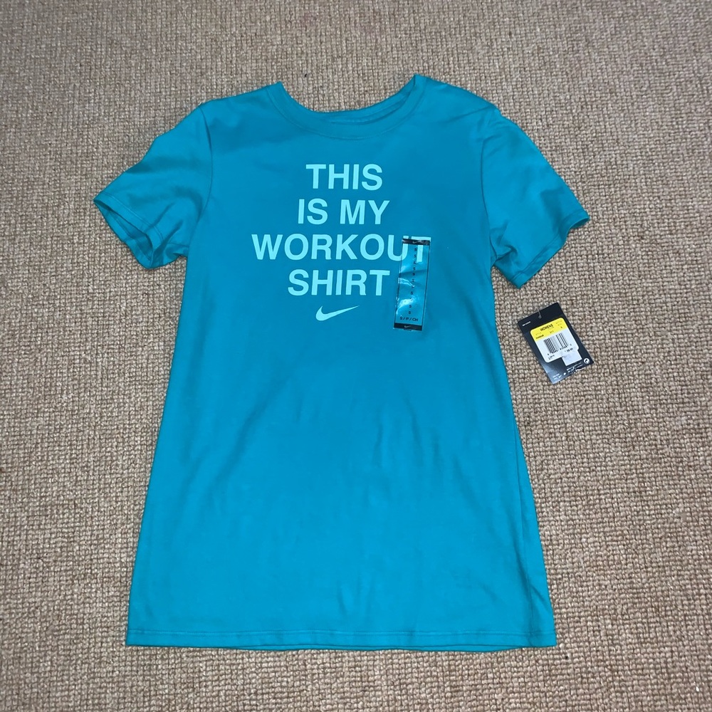 Women’s blue nike workout shirt
